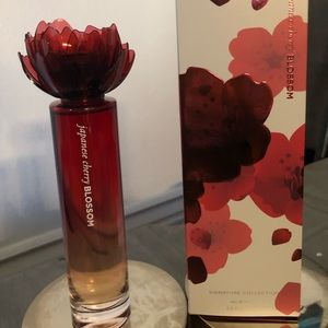 Japanese cherry blossom perfume spray RARE